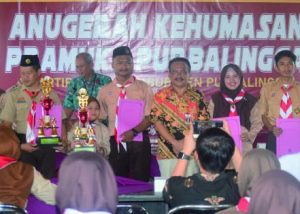 Ketua Kwartir Cabang (Kwarcab) Gerakan Pramuka Kabupaten Purbalingga, Tri Gunawan Setyadi saat acara Anugerah Kehumasan Pramuka Purbalingga, di Sanggar Bakti Pramuka, Kamis 8 Juni 2023