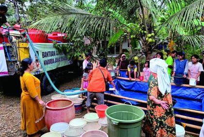 Kwarda Jawa Tengah Kirim Air Bersih untuk Masyarakat Terdampak Musim Kemarau di Kwarcab Purbalingga