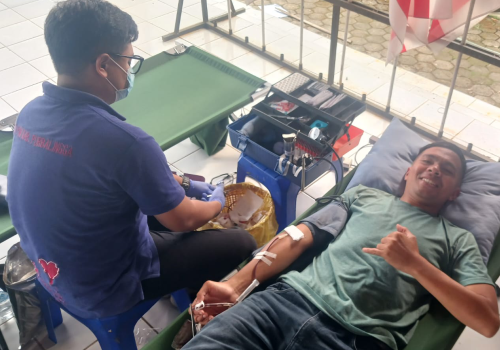 Sebanyak 21 kantong darah terkumpul dalam kegiatan donor darah Gerakan Pramuka Kwartir Cabang (Kwarcab) Kabupaten Purbalingga di Sanggar Pramuka Purbalingga, Sabtu 16 Agustus 2025.
